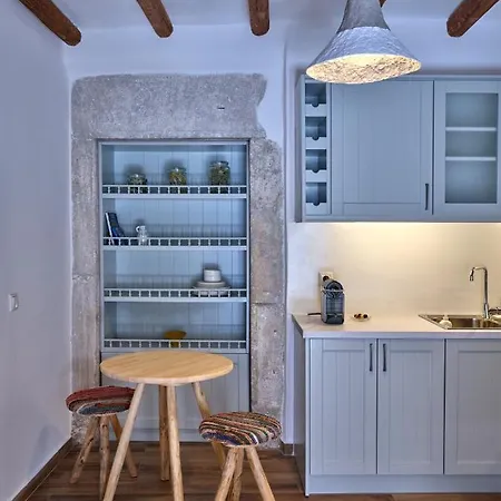 Apartment Retreat - The Arch Parikia (Paros)